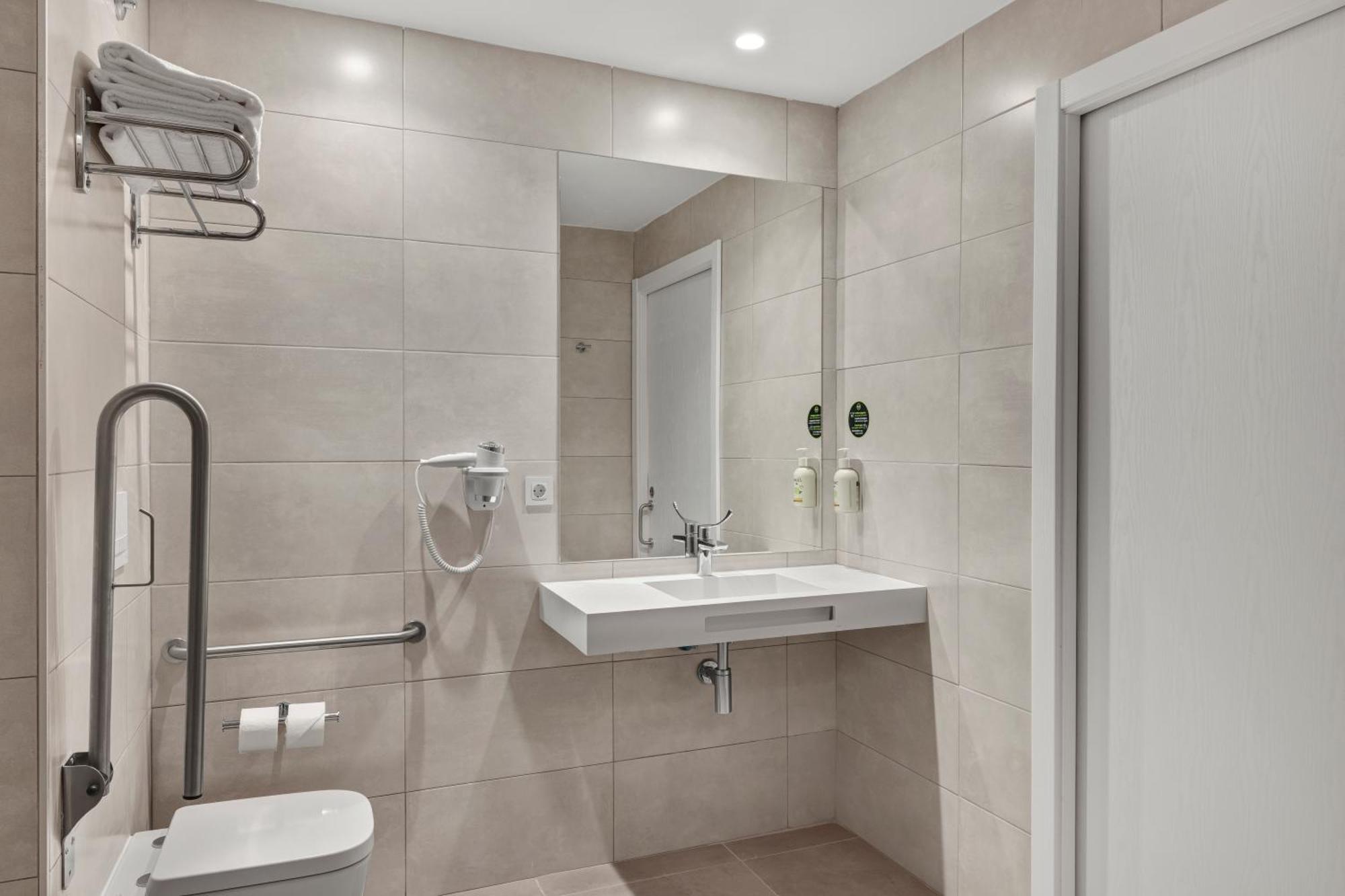 B&B Hotel Madrid Fuenlabrada Retail Park Eksteriør bilde