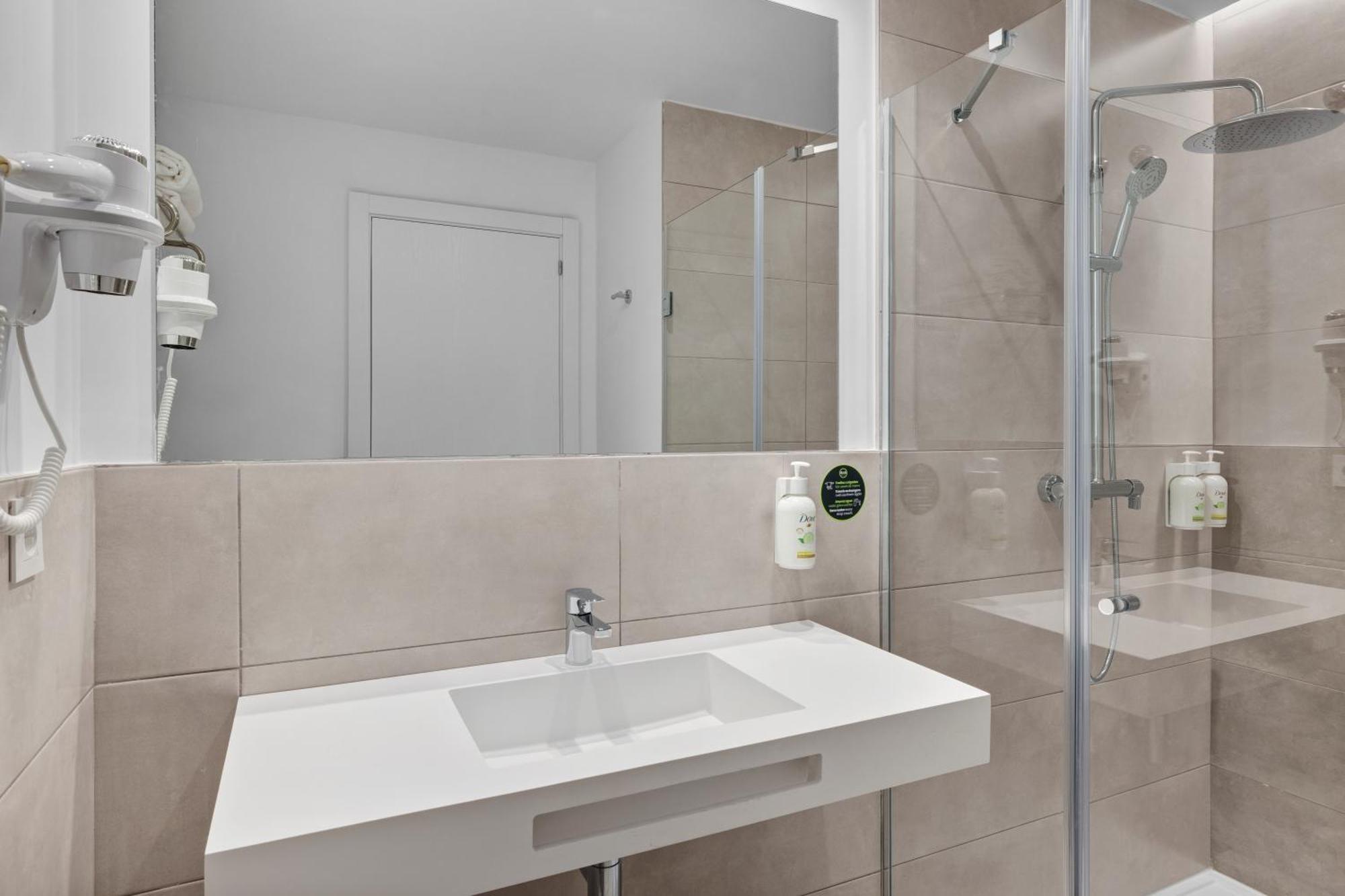 B&B Hotel Madrid Fuenlabrada Retail Park Eksteriør bilde